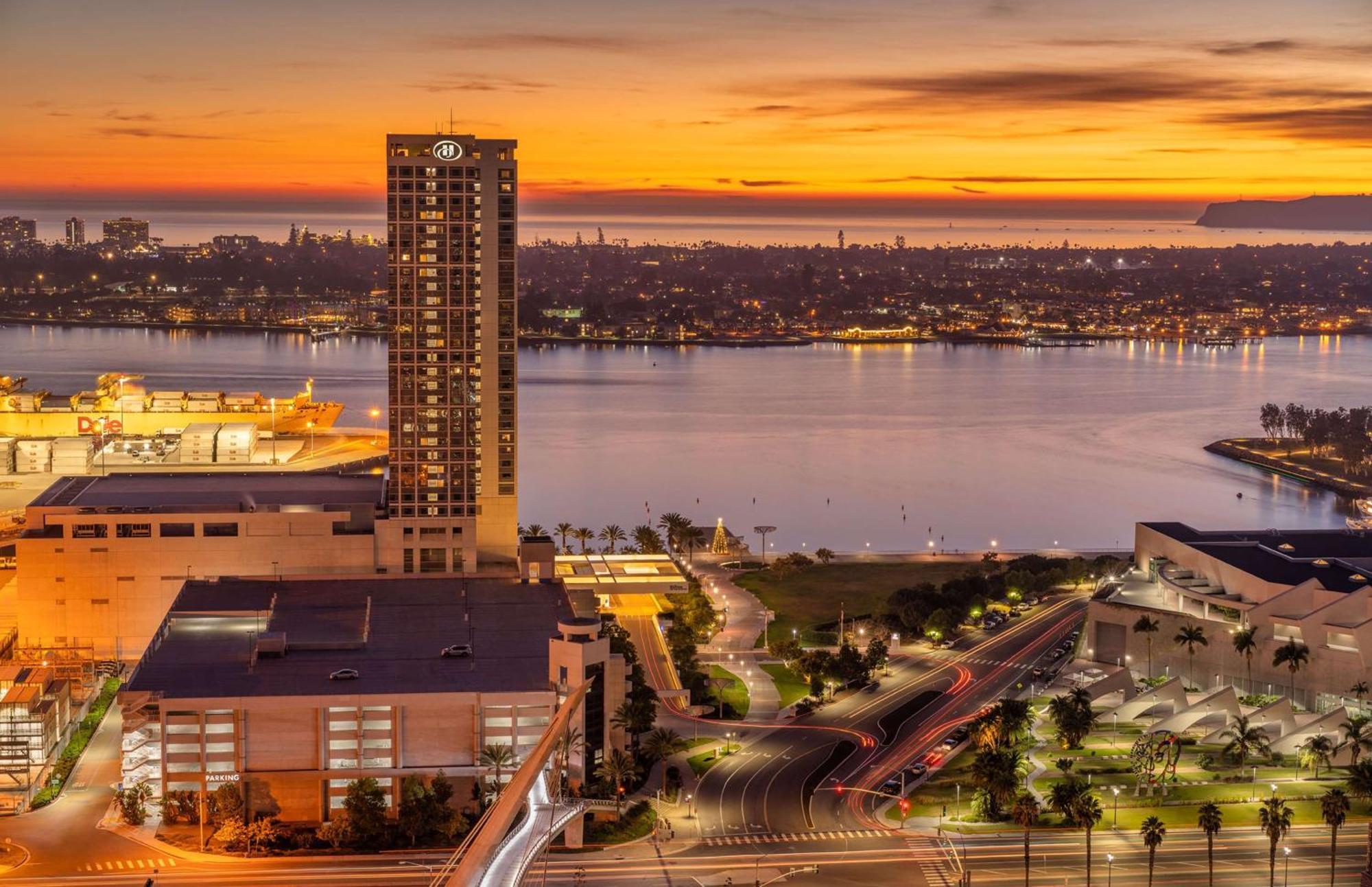 Hilton San Diego Bayfront Exterior foto