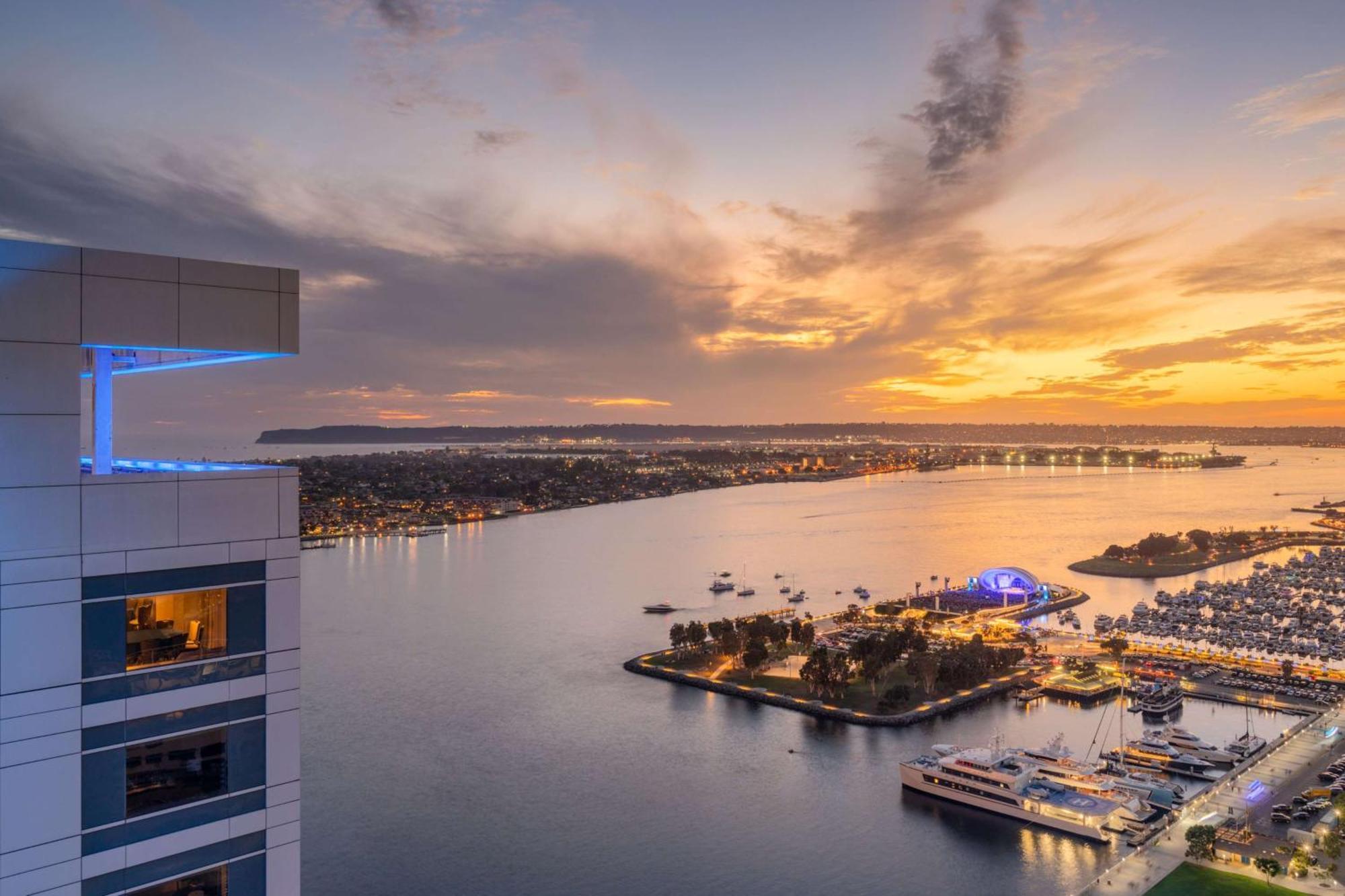Hilton San Diego Bayfront Exterior foto